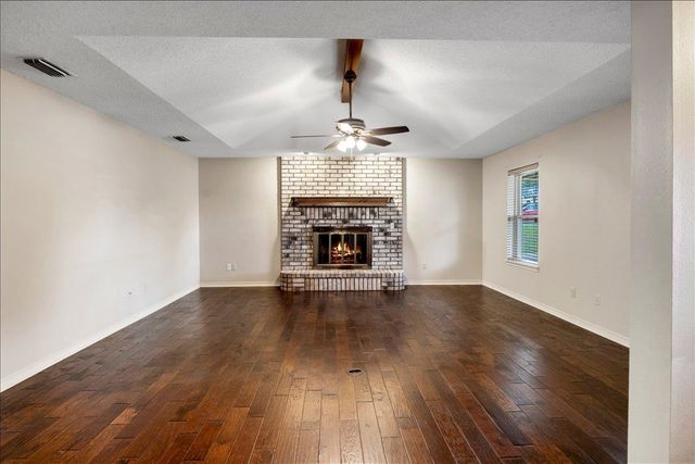 18196 Adele Lane, Whitehouse, TX 75792