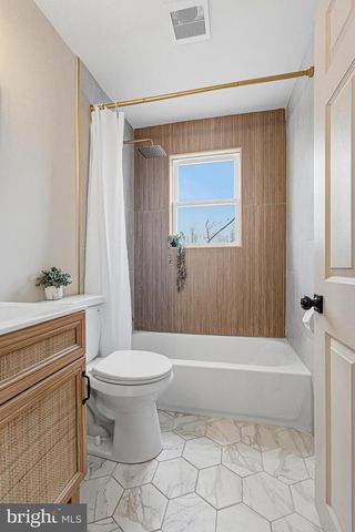 1326 TOMPKINS ST, Baltimore, MD 21225