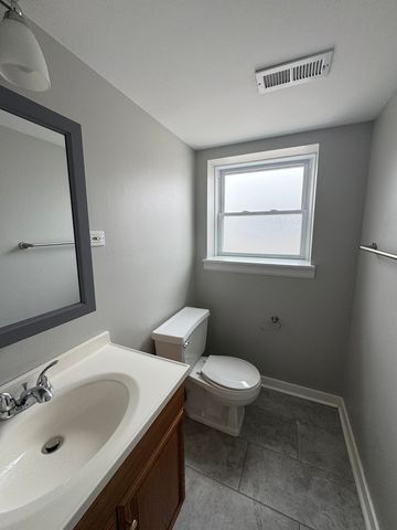 9123 162nd Street, Orland Hills, IL 60487