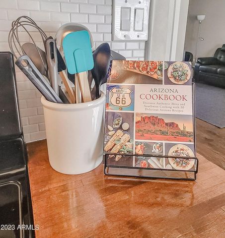 3131 W Cochise Drive Unit 204, Phoenix, AZ 85051