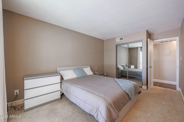 3131 W Cochise Drive Unit 204, Phoenix, AZ 85051