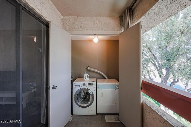 3131 W Cochise Drive Unit 204, Phoenix, AZ 85051