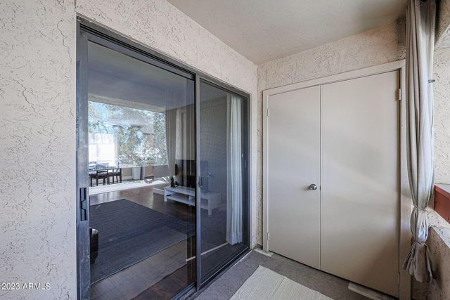 3131 W Cochise Drive Unit 204, Phoenix, AZ 85051