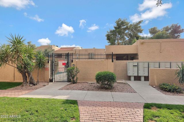 3131 W Cochise Drive Unit 204, Phoenix, AZ 85051