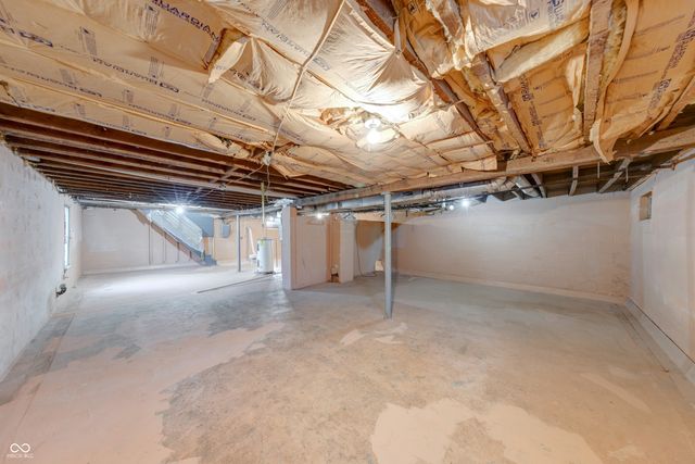 8667 S Nash Drive, Nineveh, IN 46164