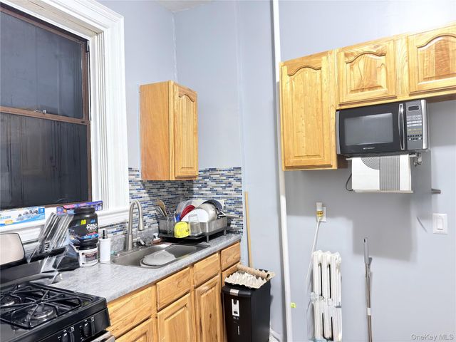 482 Ridgewood Ave, Brooklyn, NY 11208