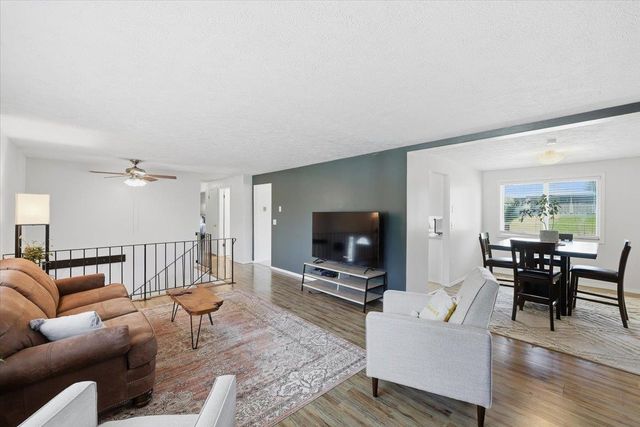436 N 4th St, Cheney, WA 99004