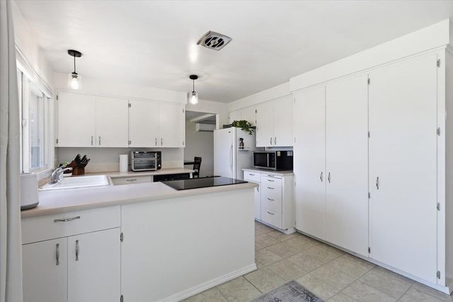436 N 4th St, Cheney, WA 99004