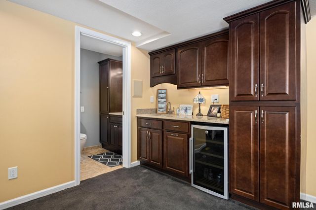 6 BROWNING Court, Washington, IL 61571