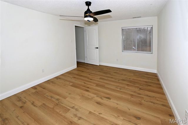 6919 Glenvale Court, Florissant, MO 63033