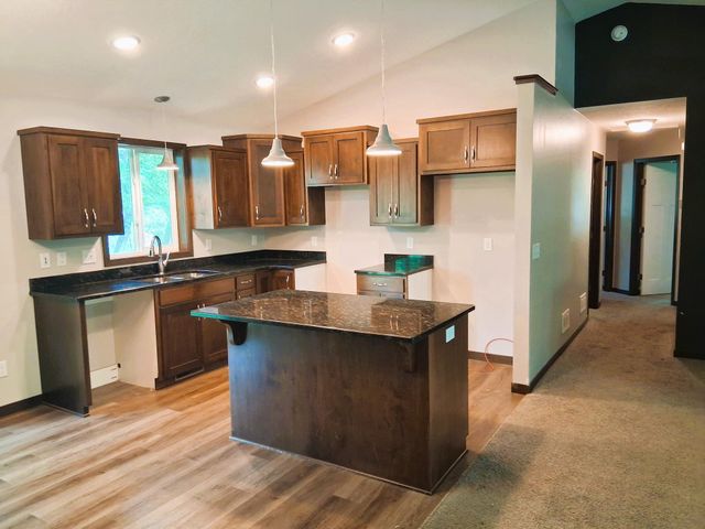 1930 Prospect Drive NE, Saint Cloud, MN 56304