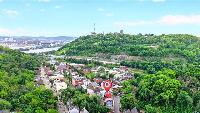 520 S Main St, West End, PA 15220