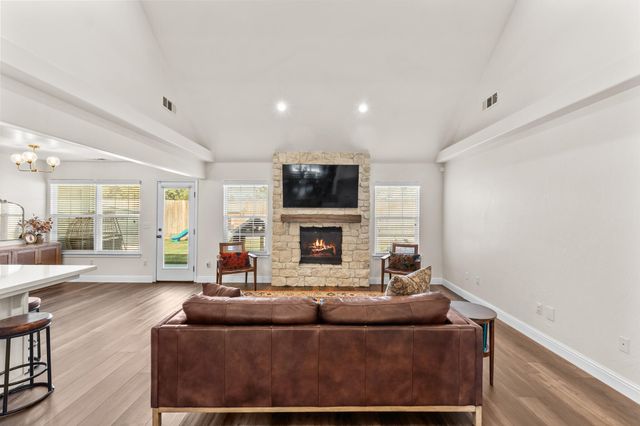 4204 S University Street, Visalia, CA 93277