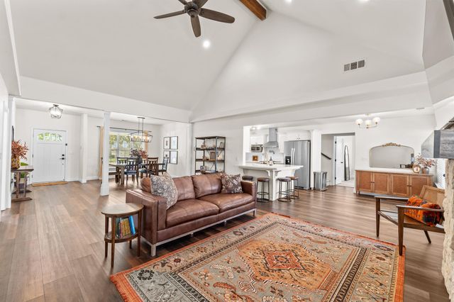 4204 S University Street, Visalia, CA 93277