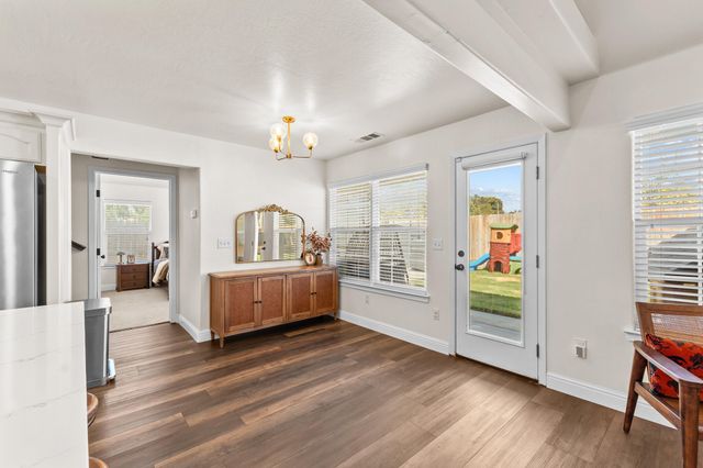 4204 S University Street, Visalia, CA 93277