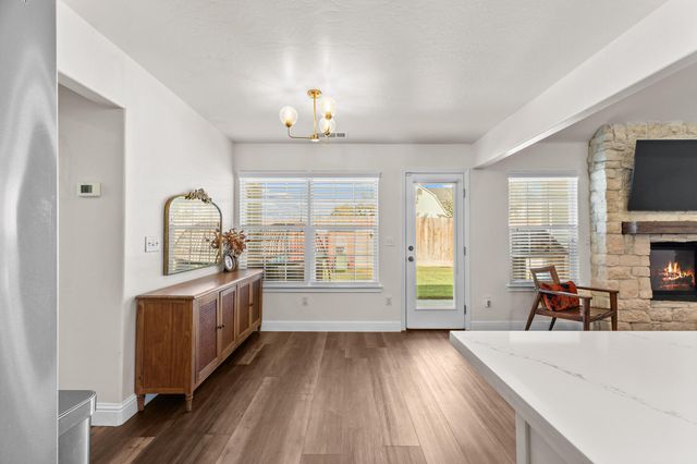 4204 S University Street, Visalia, CA 93277