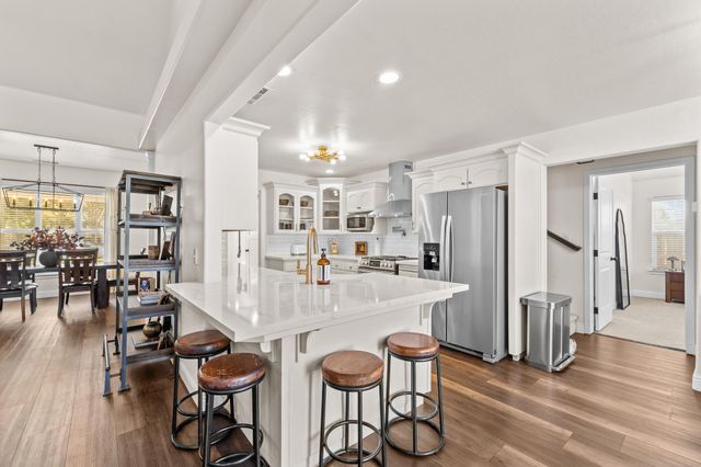 4204 S University Street, Visalia, CA 93277