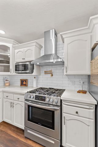 4204 S University Street, Visalia, CA 93277