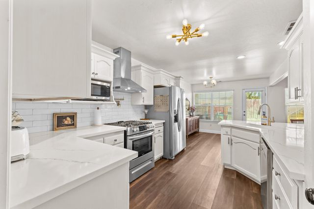 4204 S University Street, Visalia, CA 93277