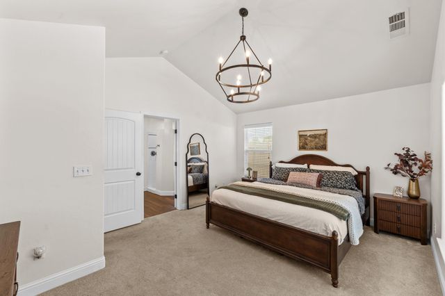 4204 S University Street, Visalia, CA 93277