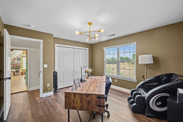 4204 S University Street, Visalia, CA 93277