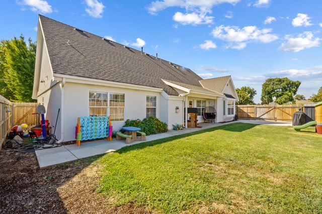 4204 S University Street, Visalia, CA 93277