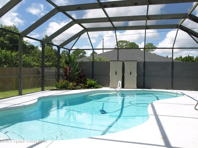 1034 Webster Road SE, Palm Bay, FL 32909