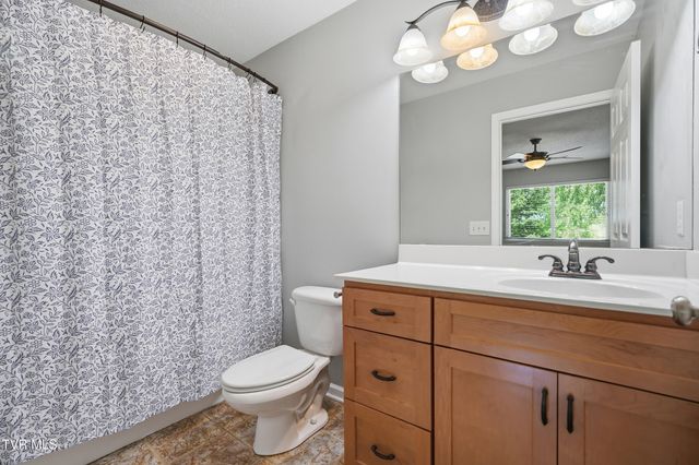 166-B Robinson Walk 166-B, Bristol, TN 37620