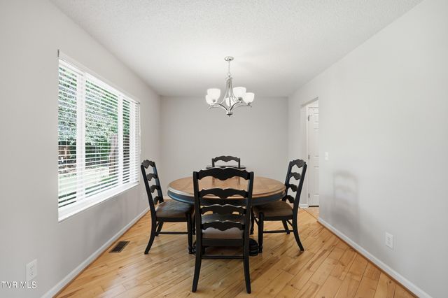 166-B Robinson Walk 166-B, Bristol, TN 37620