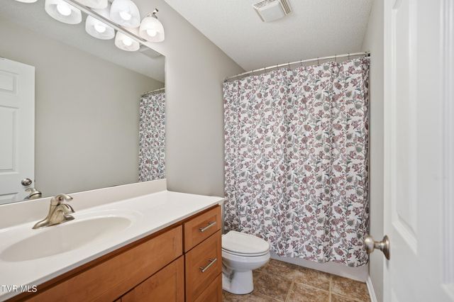 166-B Robinson Walk 166-B, Bristol, TN 37620