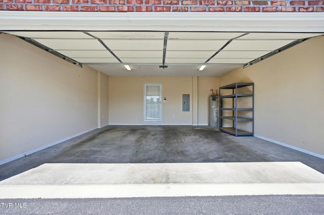 166-B Robinson Walk 166-B, Bristol, TN 37620