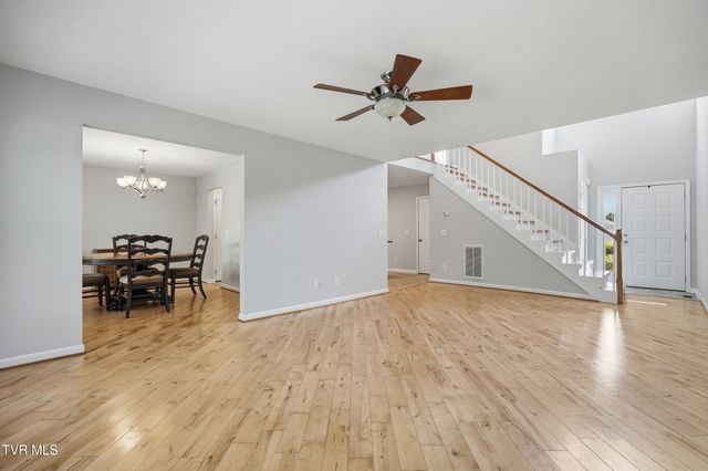 166-B Robinson Walk 166-B, Bristol, TN 37620