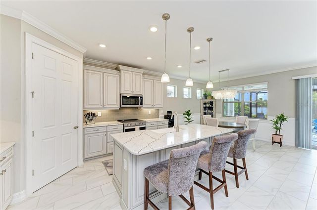 277 VILLORESI BOULEVARD, Nokomis, FL 34275