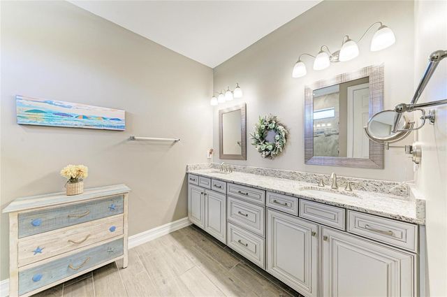 277 VILLORESI BOULEVARD, Nokomis, FL 34275