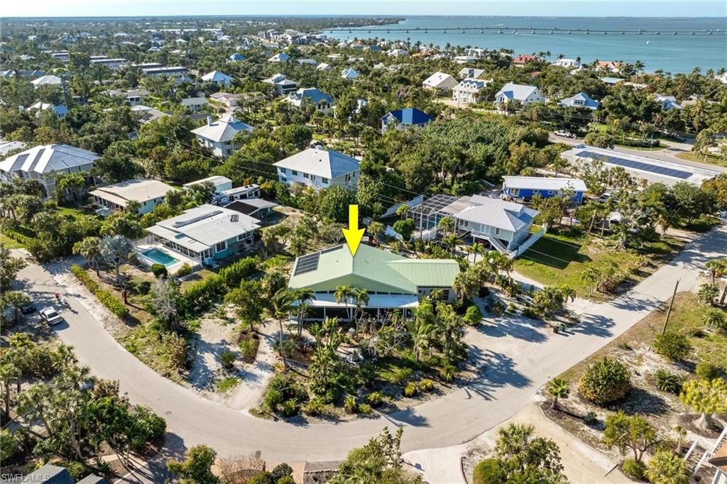 434 Lagoon DR, Sanibel, FL 33957