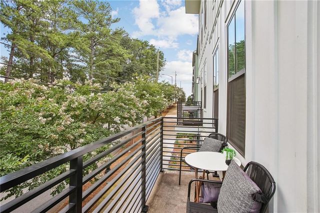 1280 Longreen Terrace NW, Atlanta, GA 30318