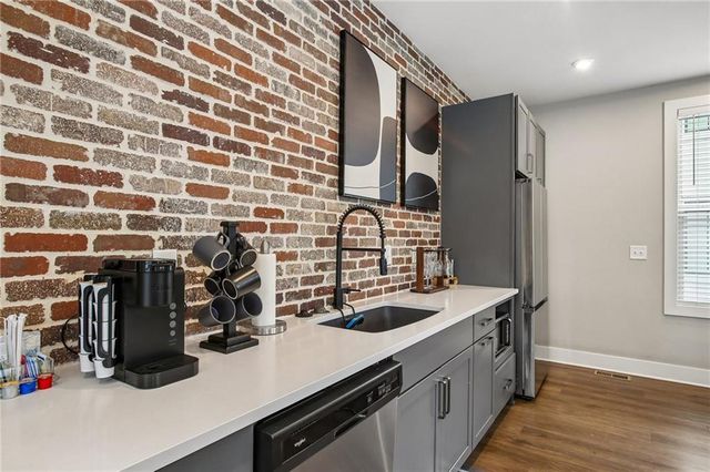 1280 Longreen Terrace NW, Atlanta, GA 30318