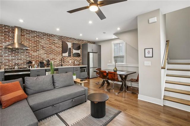 1280 Longreen Terrace NW, Atlanta, GA 30318