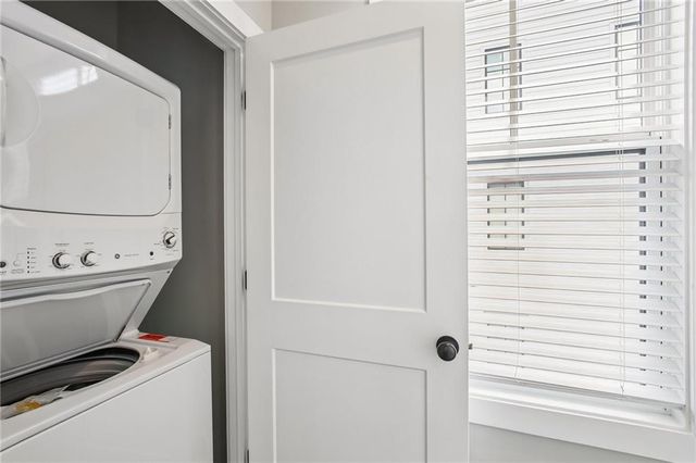 1280 Longreen Terrace NW, Atlanta, GA 30318