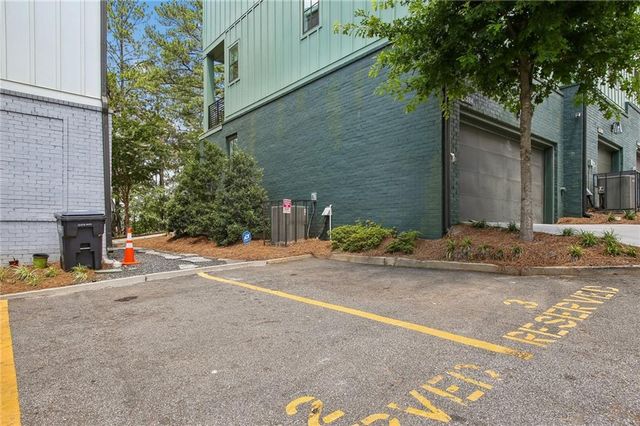 1280 Longreen Terrace NW, Atlanta, GA 30318