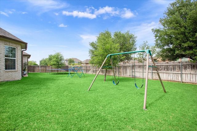 331 Woodhaven Trail, Waco, TX 76657