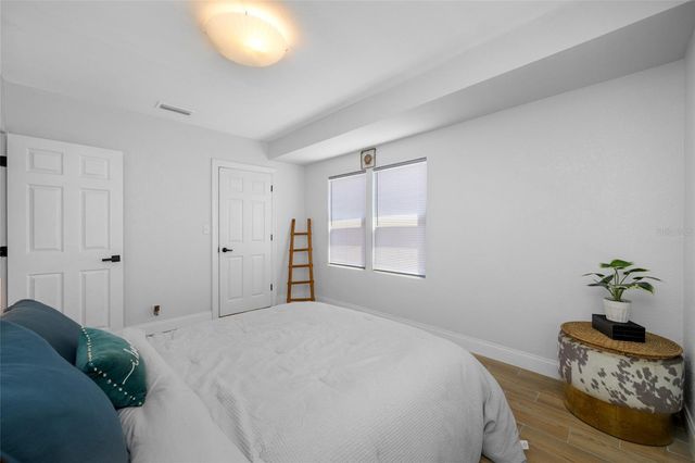 821 19TH AVENUE S, St Petersburg, FL 33705