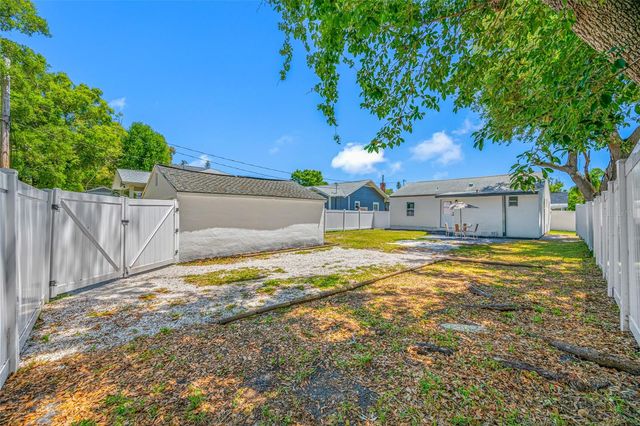 821 19TH AVENUE S, St Petersburg, FL 33705