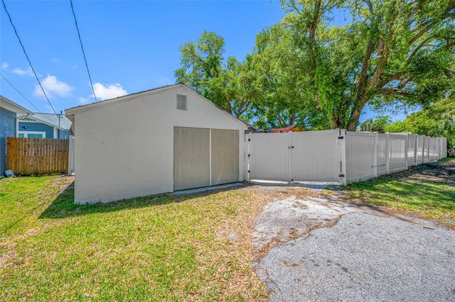 821 19TH AVENUE S, St Petersburg, FL 33705