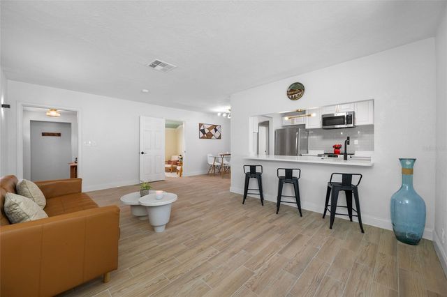 821 19TH AVENUE S, St Petersburg, FL 33705