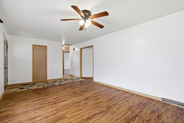 823 S Barnes Avenue, Springfield, MO 65802