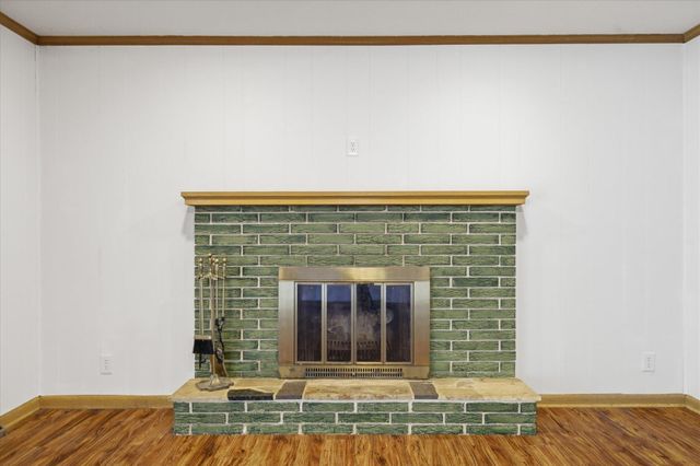 823 S Barnes Avenue, Springfield, MO 65802