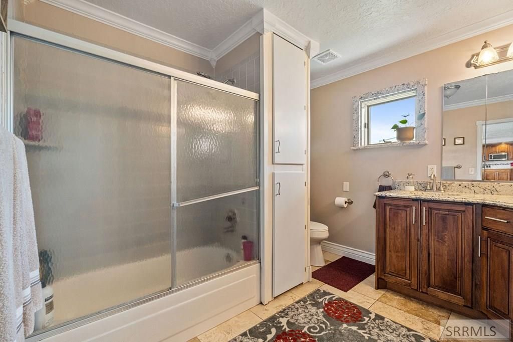 Image 24 of property listing at 2214 S 1600 E, Preston, WY 82363