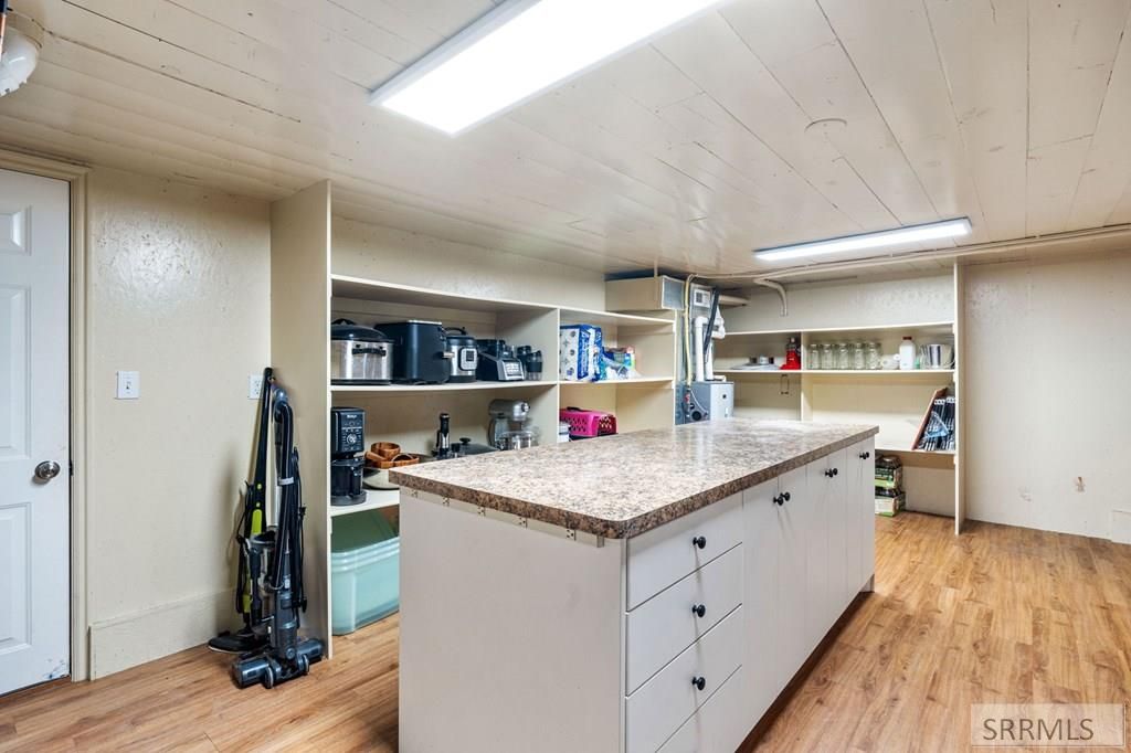 Image 28 of property listing at 2214 S 1600 E, Preston, WY 82363