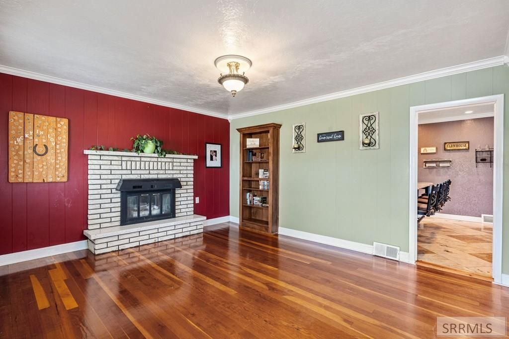 Image 3 of property listing at 2214 S 1600 E, Preston, WY 82363